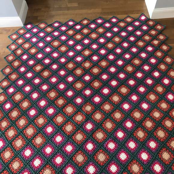 Anerican Vintage Handmade Crochet squares blanket cottage core size 114"x60" - Picture 6 of 12